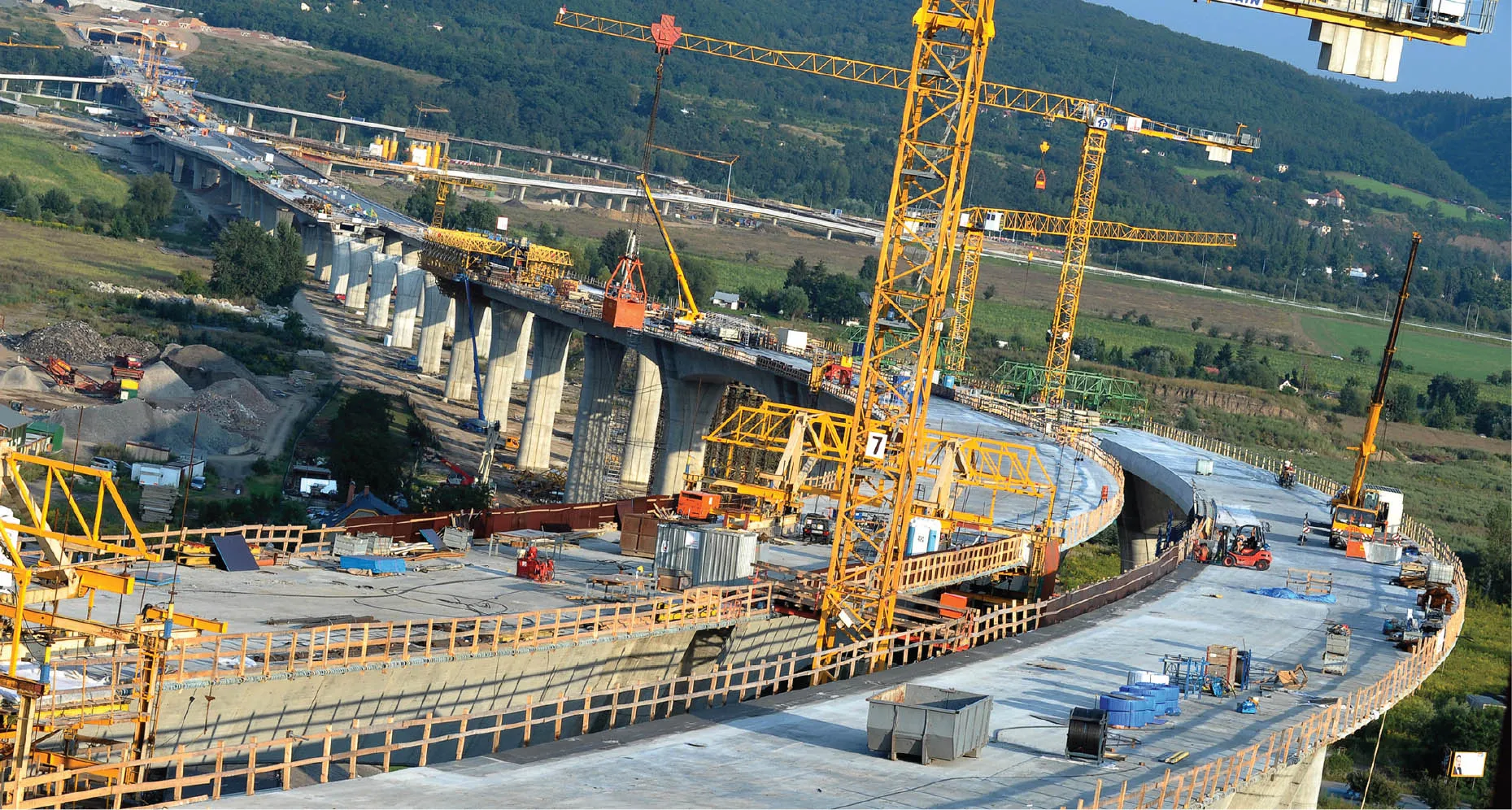 Urban Bridge Construction